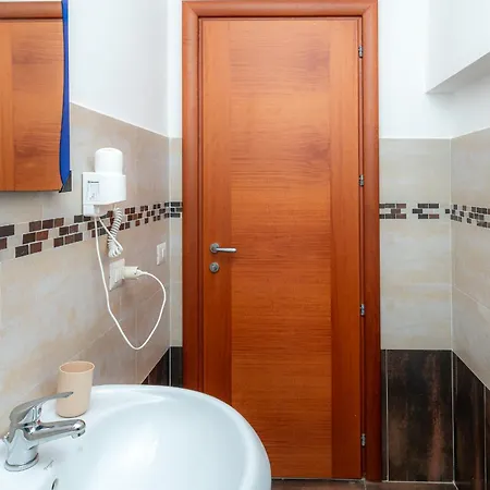 - Il Vicoletto Guest house Porto Torres